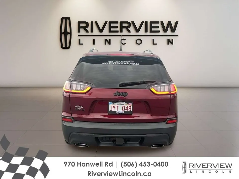 Jeep Cherokee 2022 photo 3