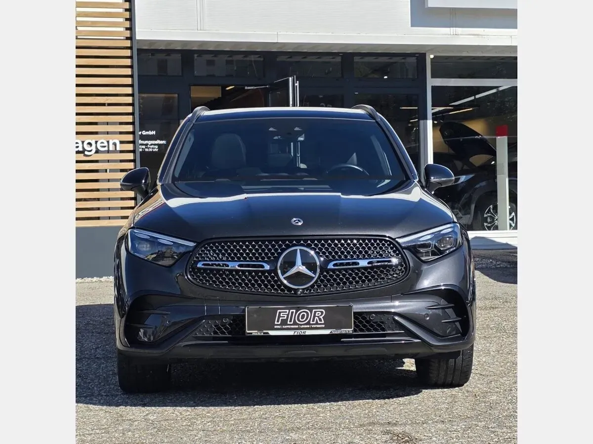 Mercedes-Benz Glc 2023 photo 2