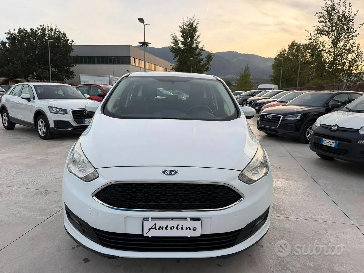 Ford C-Max 2016 photo 4