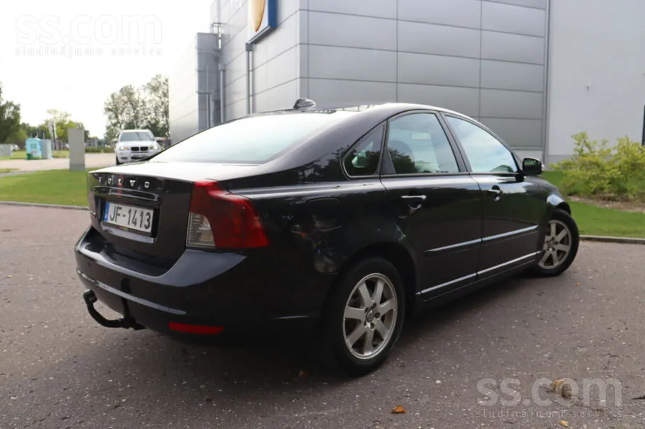 Volvo S40 2008 photo 4