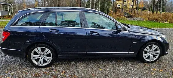Mercedes-Benz C 220 2012 photo 4