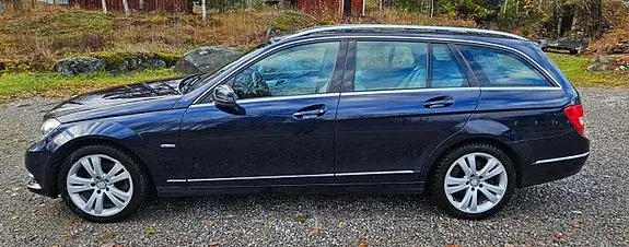 Mercedes-Benz C 220 2012 photo 3