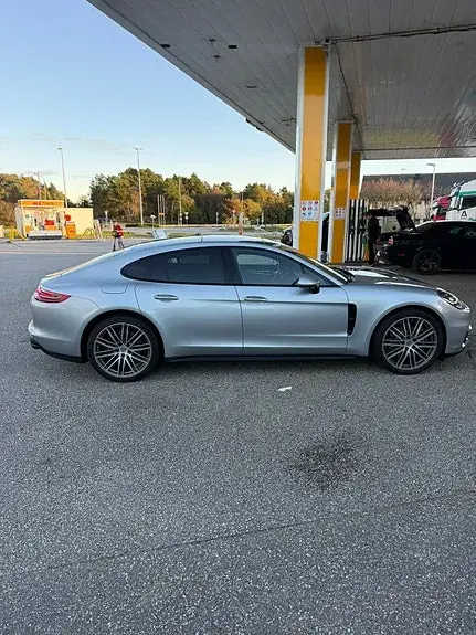 Porsche Panamera 4 2018 photo 3