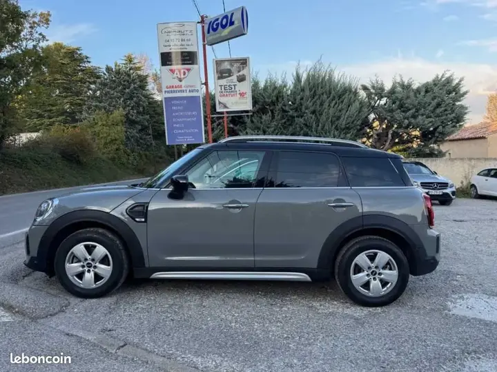 Mini Countryman 2022 photo 2