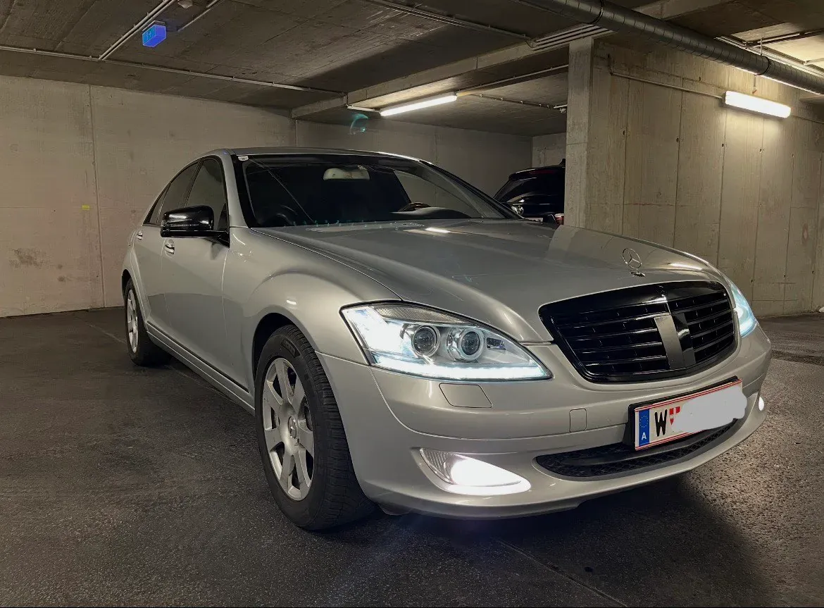 Mercedes-Benz S-Class 2007 photo 2