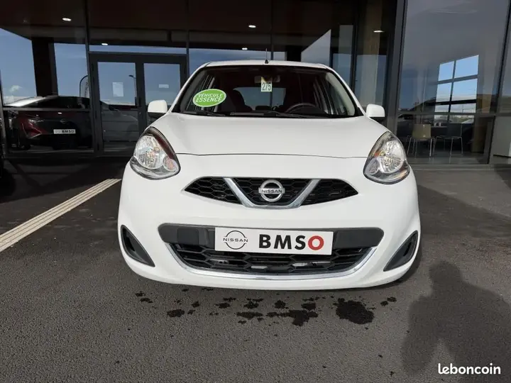 Nissan Micra 2015 photo 2