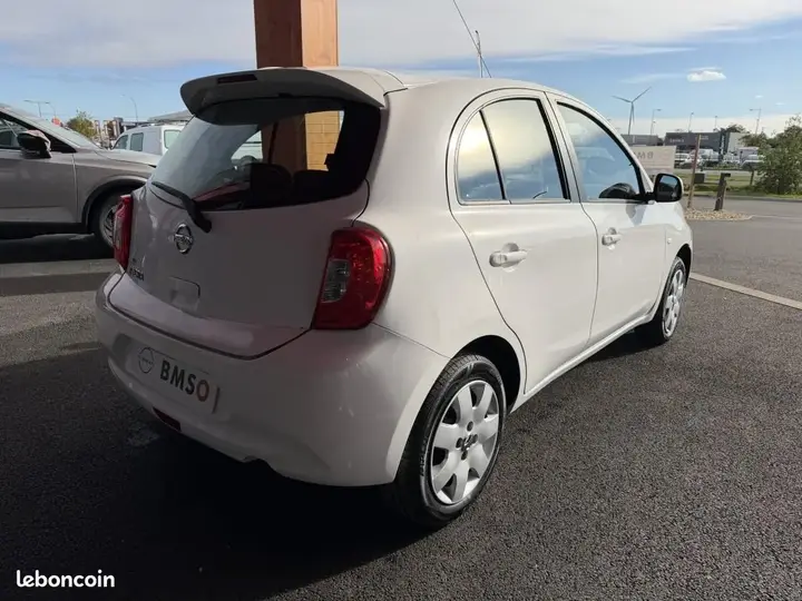 Nissan Micra 2015 photo 4