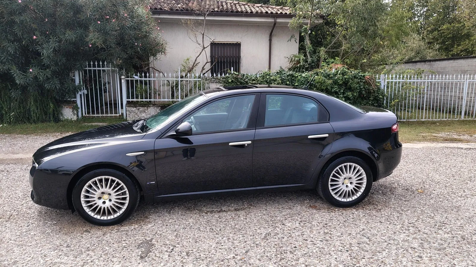 Alfa Romeo 159