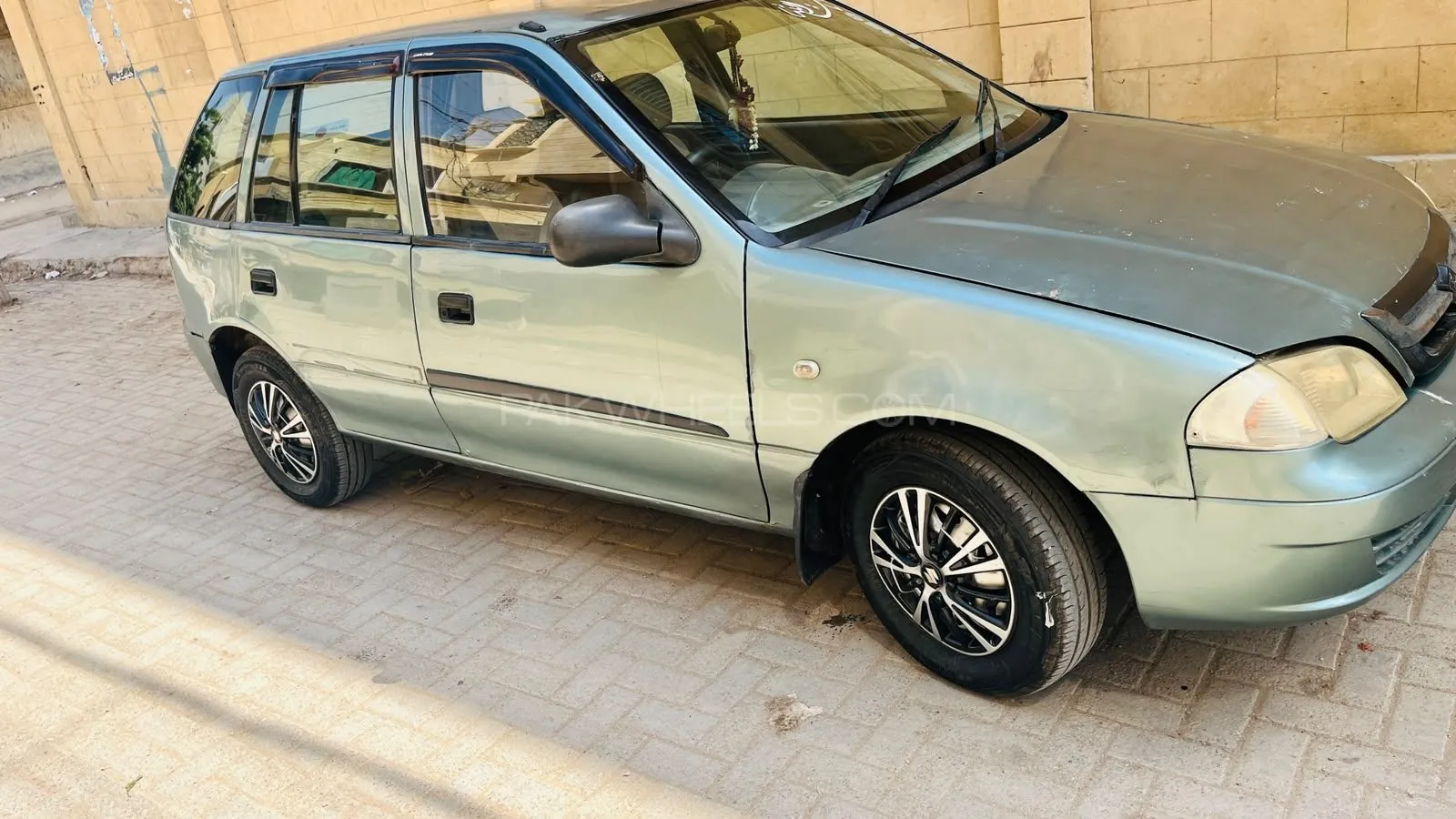 Suzuki Cultus