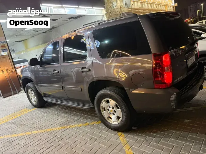 Chevrolet Tahoe 2010 photo 3