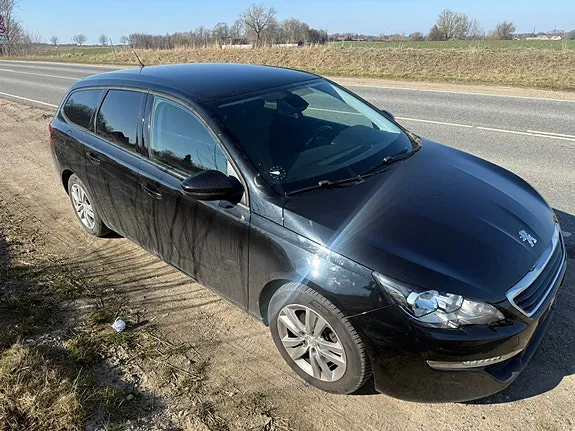 Peugeot 308 2016 photo 2