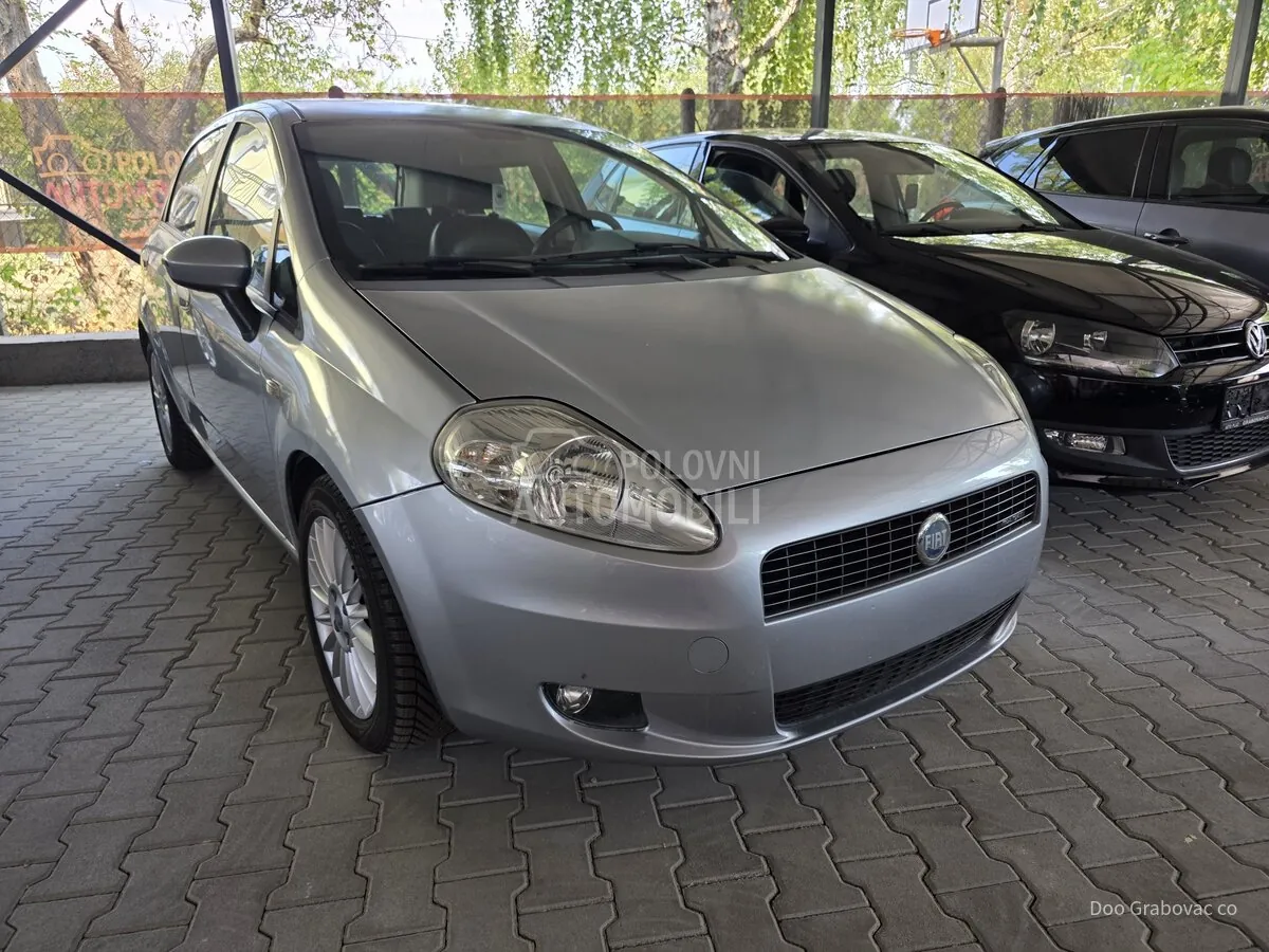 Fiat Grande Punto 2006 photo 4
