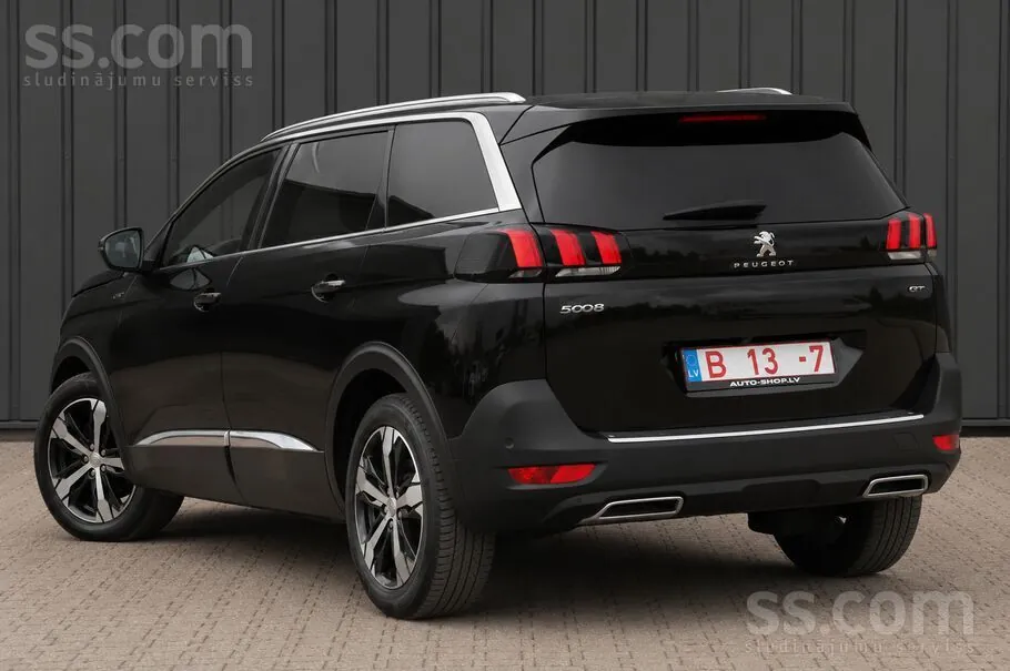 Peugeot 5008 2017 photo 2