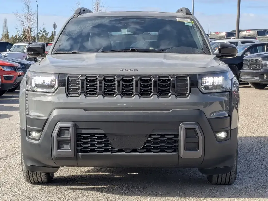 Jeep Cherokee 2026 photo 3