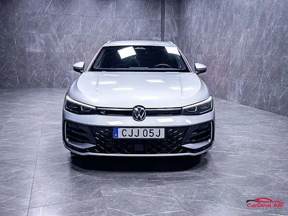 Volkswagen Passat 2025 photo 2