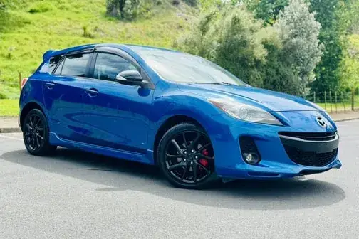Mazda Axela