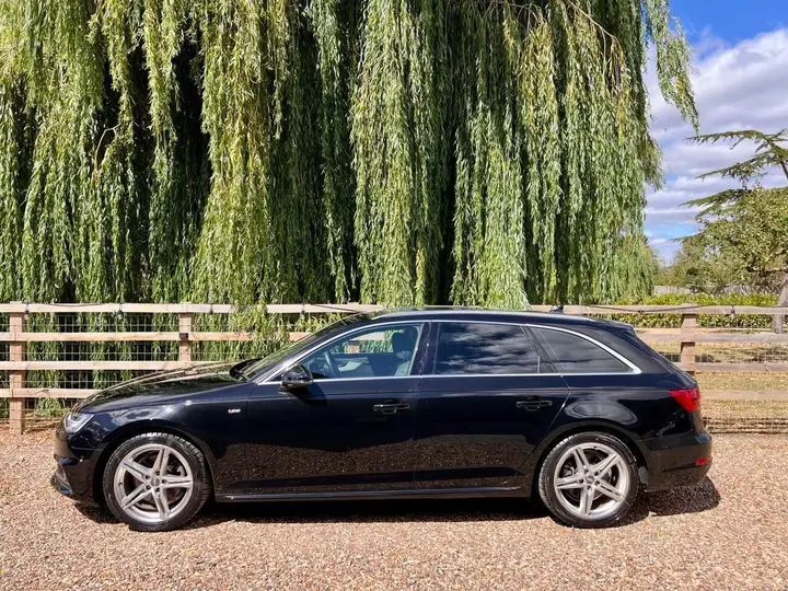 Audi A4 Avant 2016 photo 4
