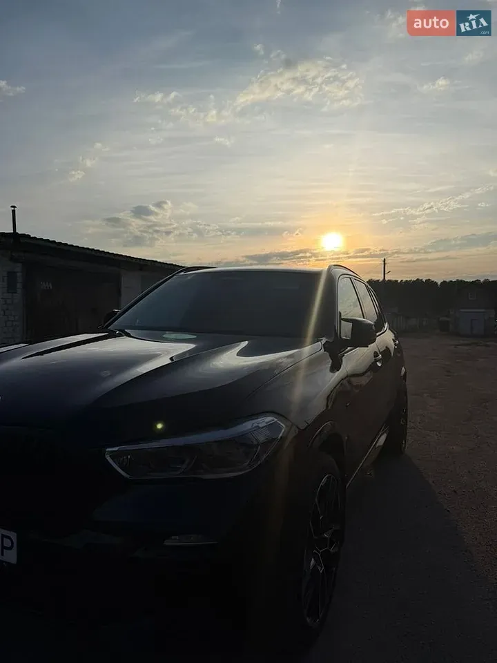 BMW X5 2019 photo 2