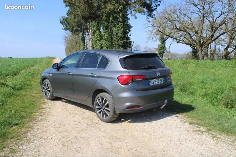 Fiat Tipo 2017 photo 2