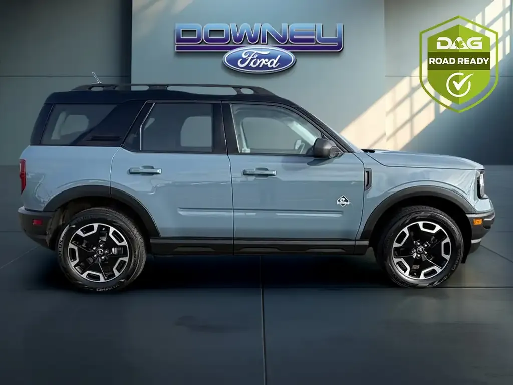 Ford Bronco Sport 2023 photo 2