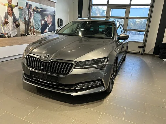 Skoda Superb 2024 photo 3
