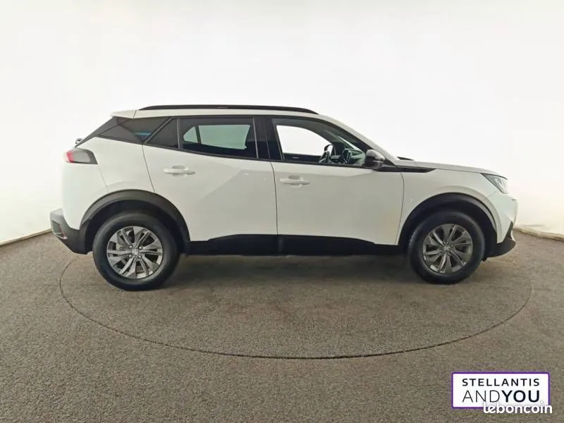 Peugeot 2008 2023 photo 4
