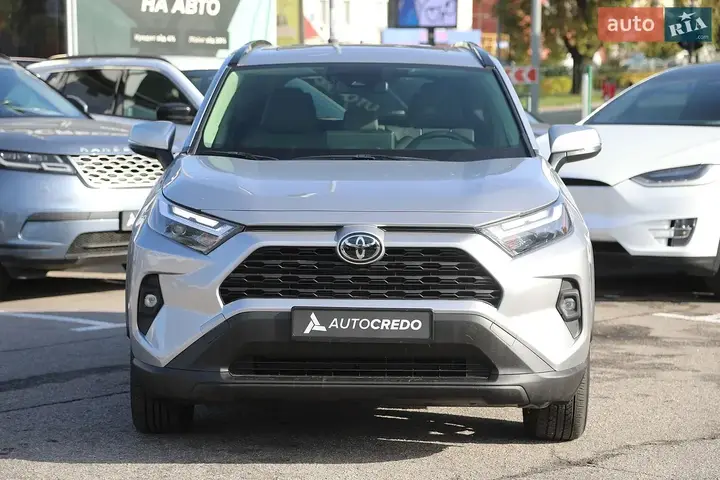 Toyota Rav4 2024 photo 2