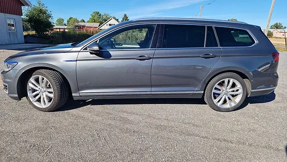 Volkswagen Passat 2016 photo 5