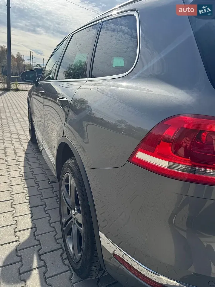 Volkswagen Touareg 2015 photo 5