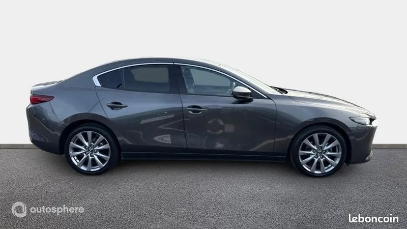 Mazda 3 2024 photo 4