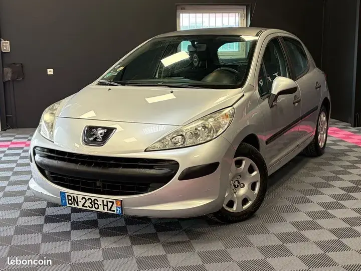 Peugeot 207