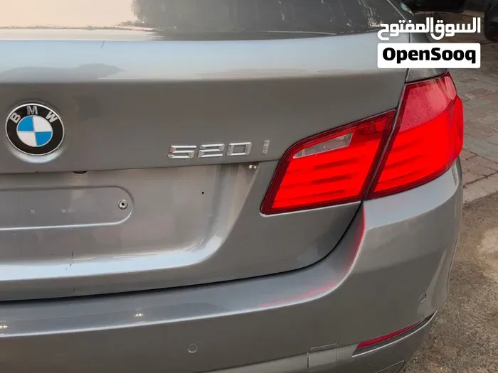 BMW 5 Series 2013 photo 2