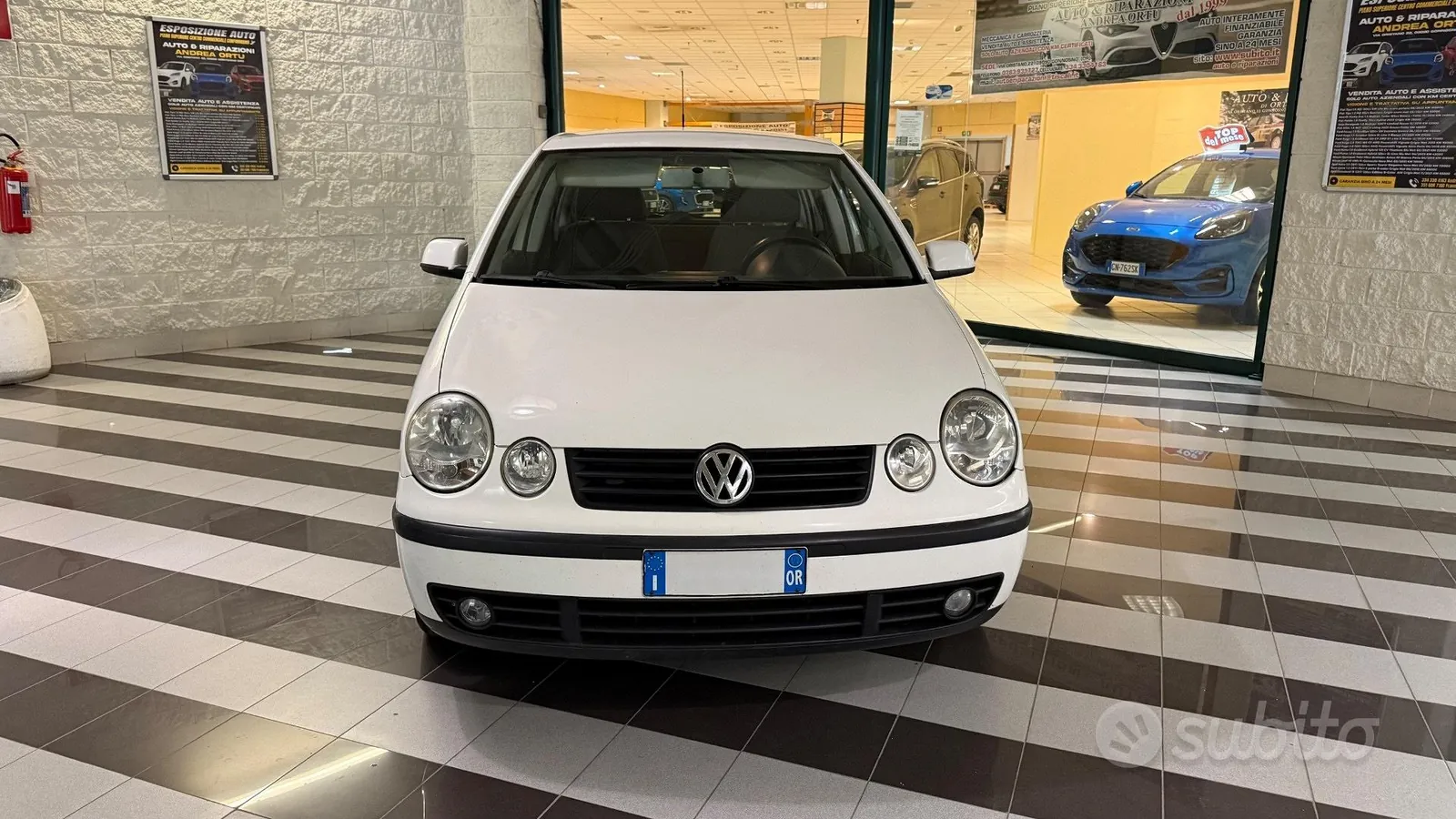 Volkswagen Polo 2002 photo 2