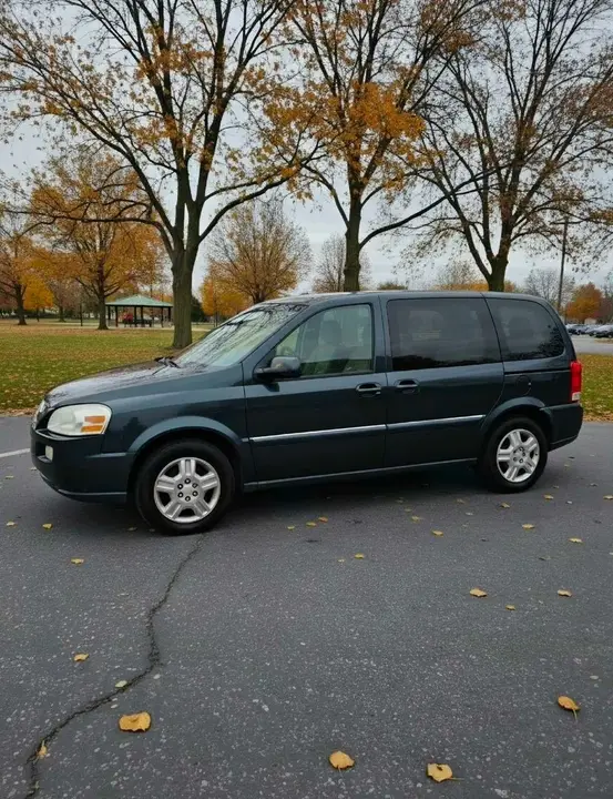Chevrolet Uplander 2009 photo 3