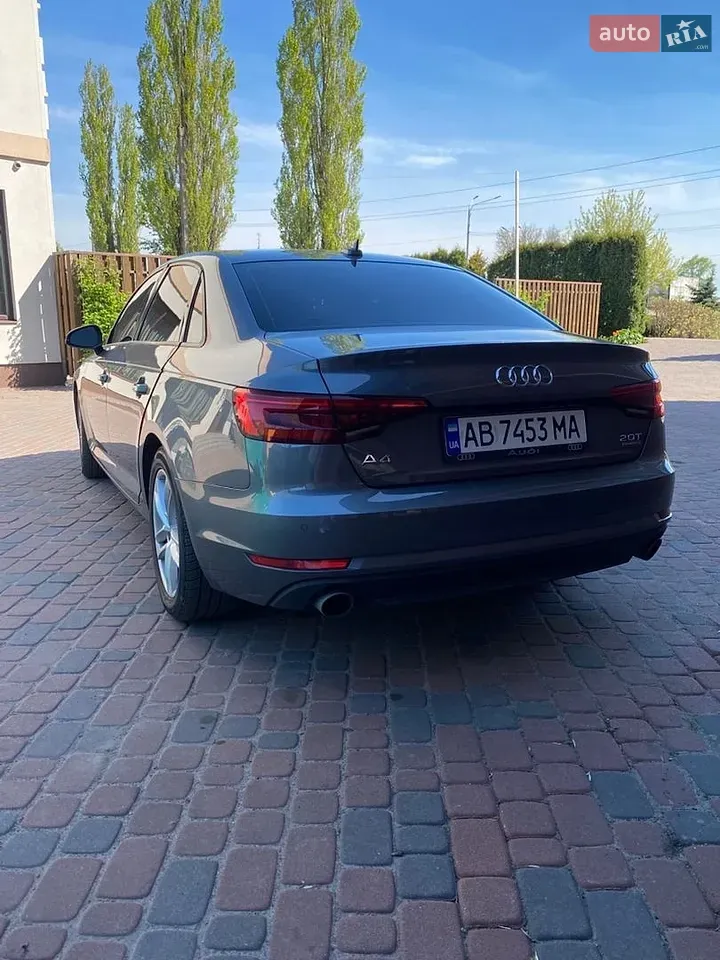 Audi A4 2016 photo 2