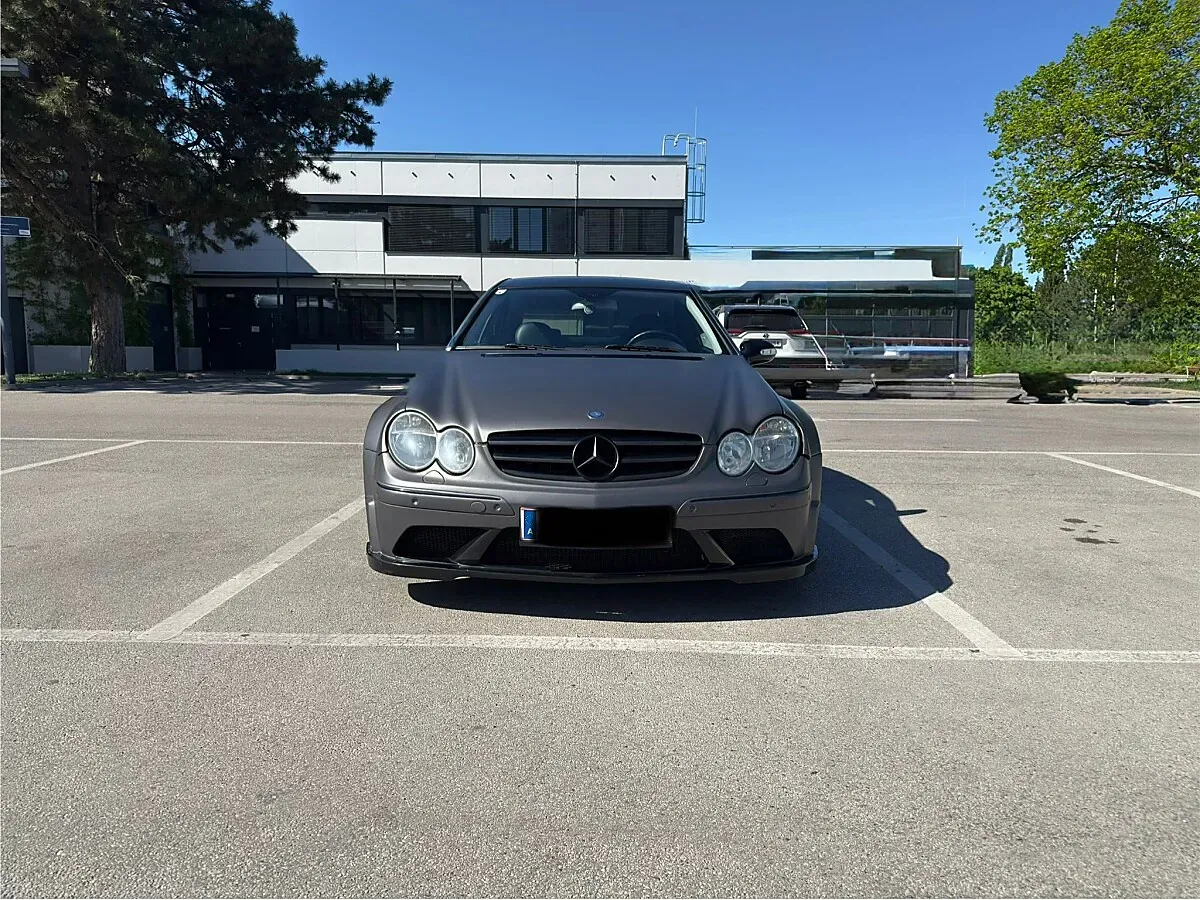 Mercedes-Benz Clk-Class 2005 photo 2