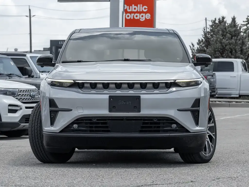 Jeep Wagoneer S 2025 photo 2