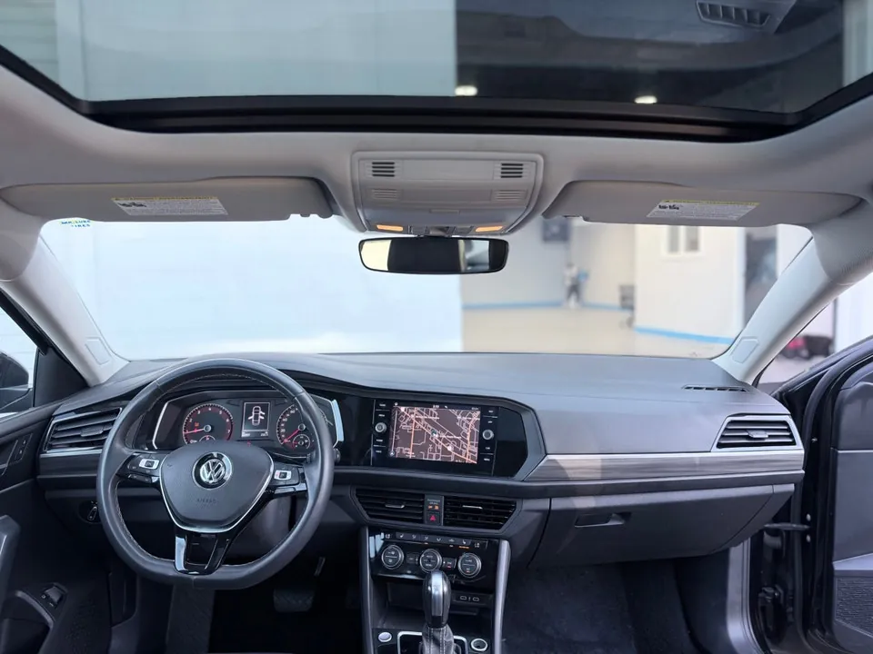 Volkswagen Jetta 2021 photo 2