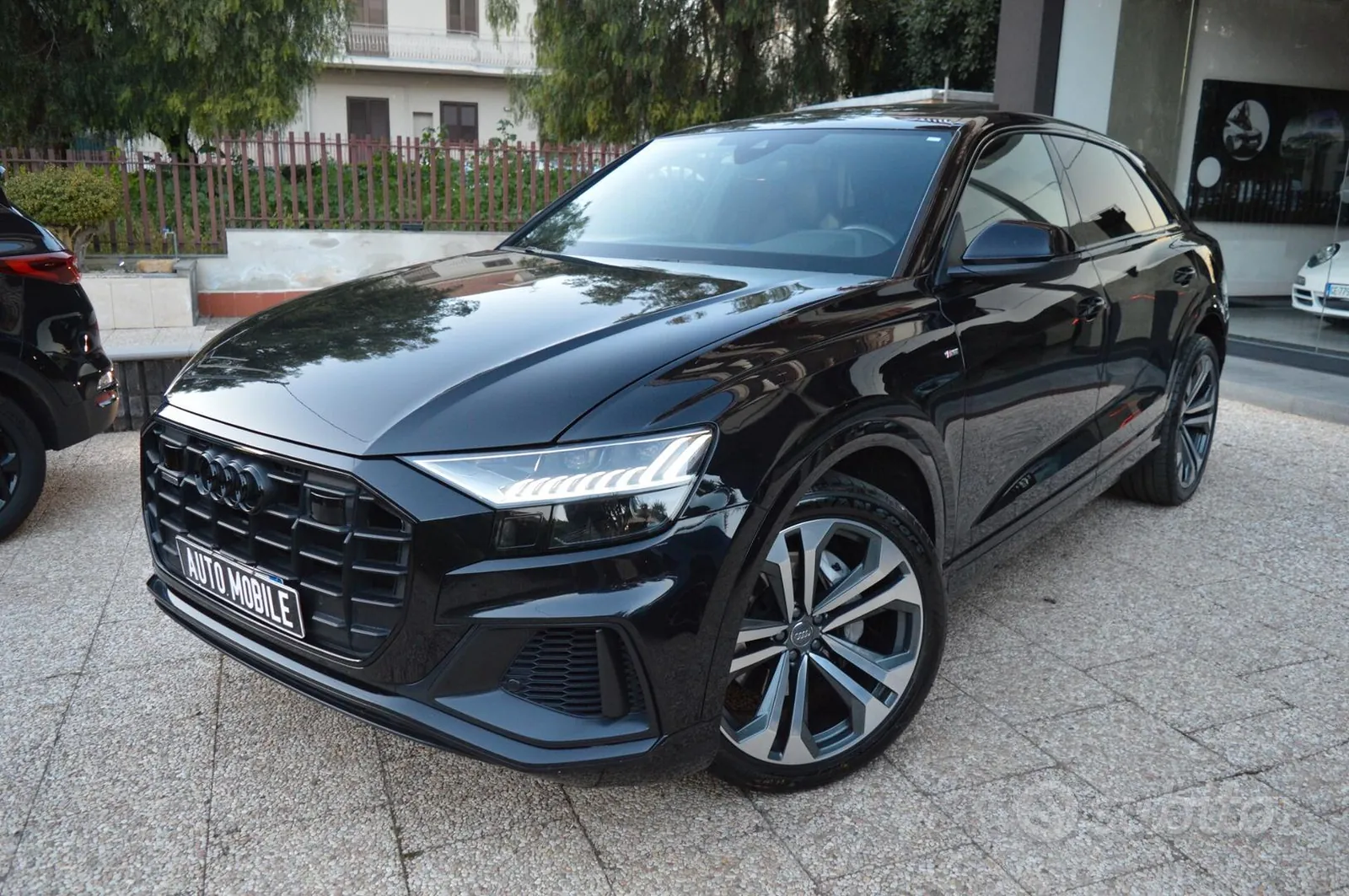 Audi Q8 2019 photo 2