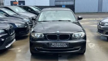 BMW 1 Series 2009 photo 3