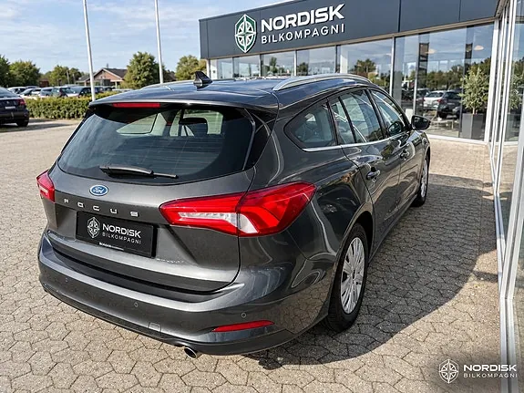 Ford Focus 2019 photo 5