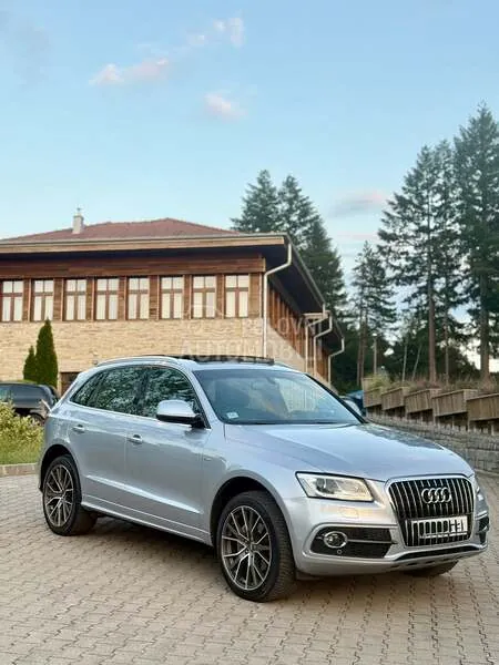 Audi Q5 2015 photo 2