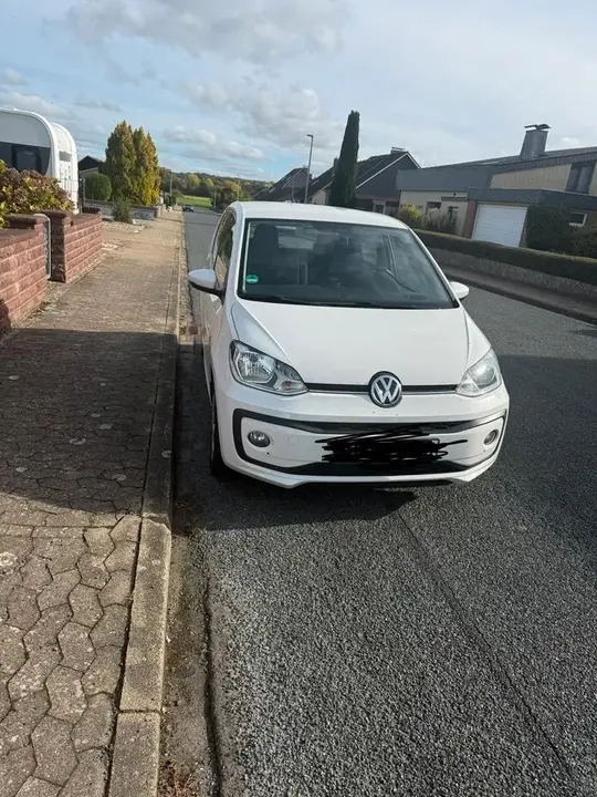 Volkswagen Up