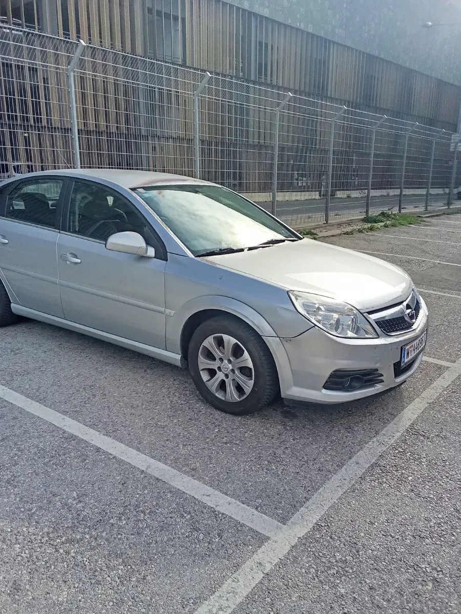 Opel Vectra 2008 photo 2