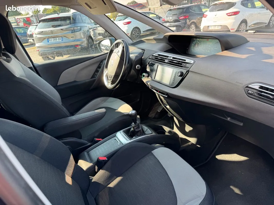 Citroen C4 Picasso 2016 photo 4