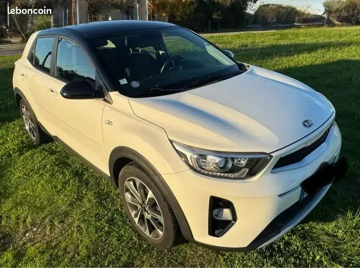 Kia Stonic 2018 photo 3