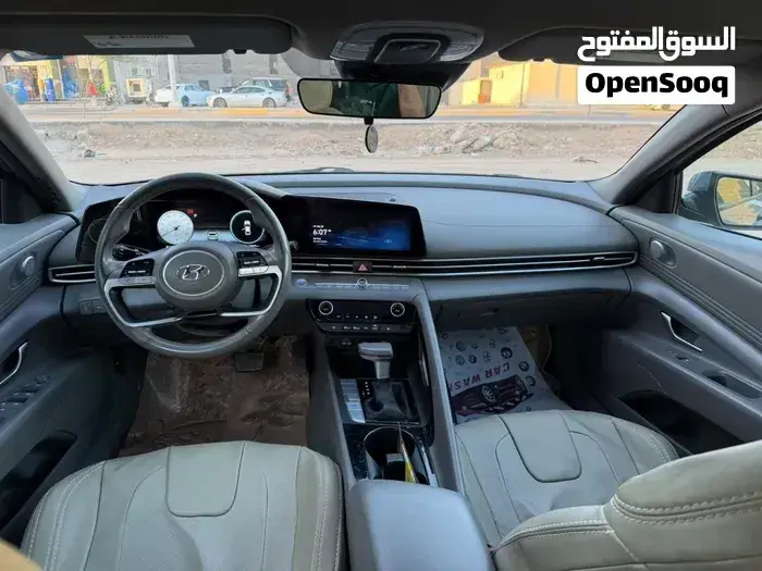 Hyundai Elantra 2023 photo 3
