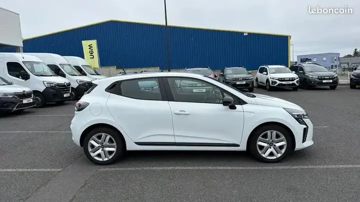 Renault Clio 2025 photo 4