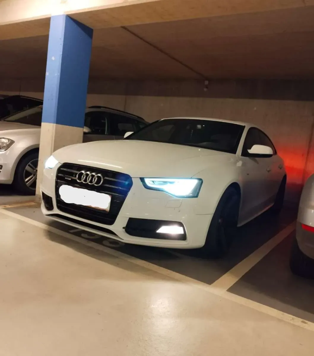 Audi A5 2014 photo 2