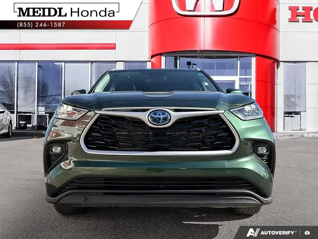 Toyota Highlander 2024 photo 2